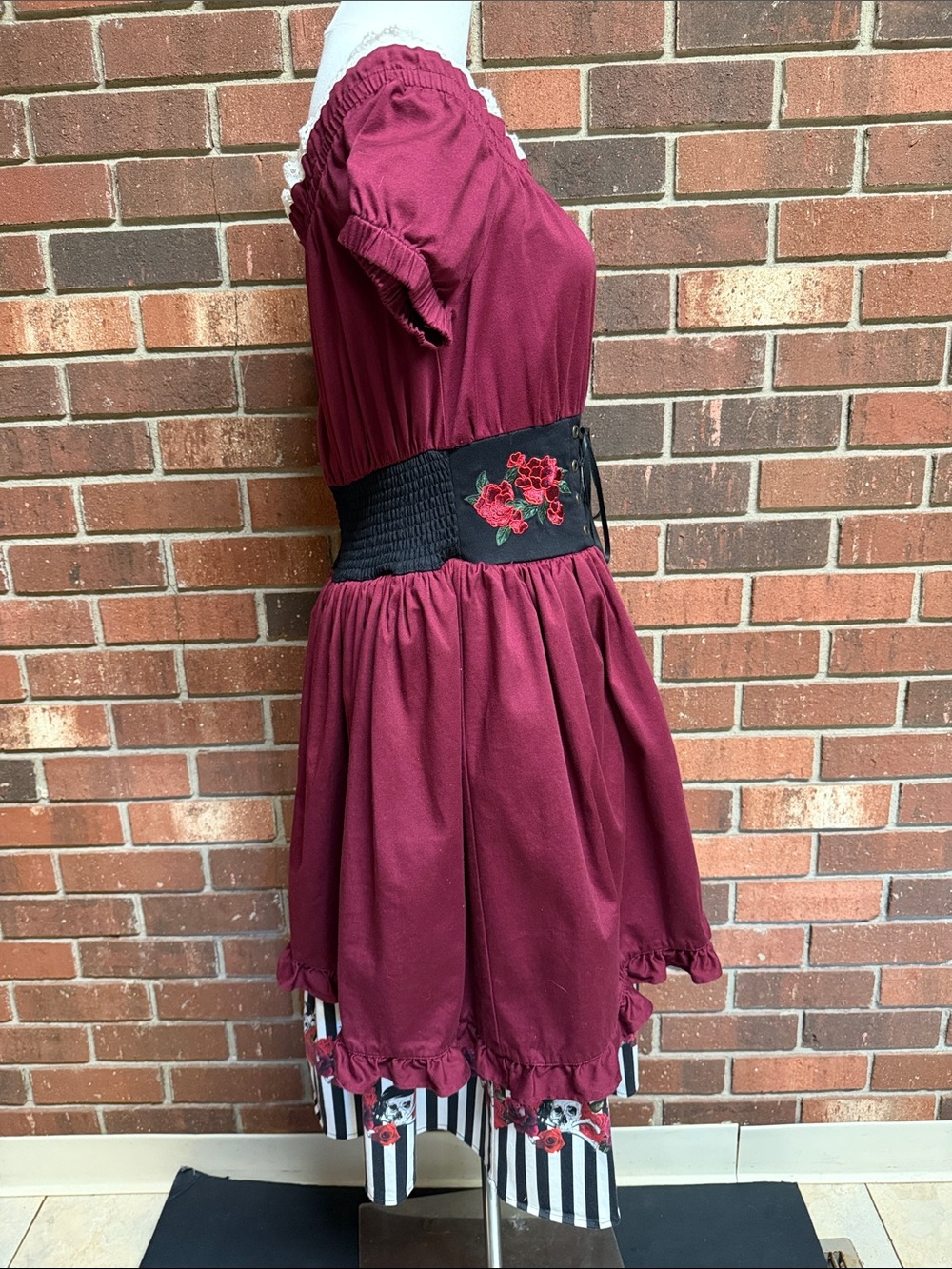 The Dress Shop Disney Pirates of the Caribbean Pirate Red Lace-up Dress Size S - Picture 8 of 13